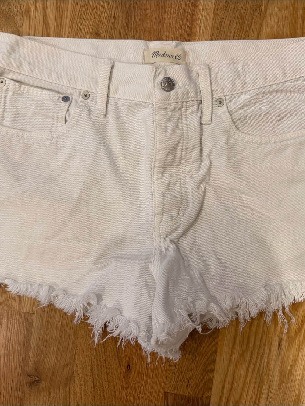 Madewell relaxed fit size 27 White Frayed Hem Denim Shorts